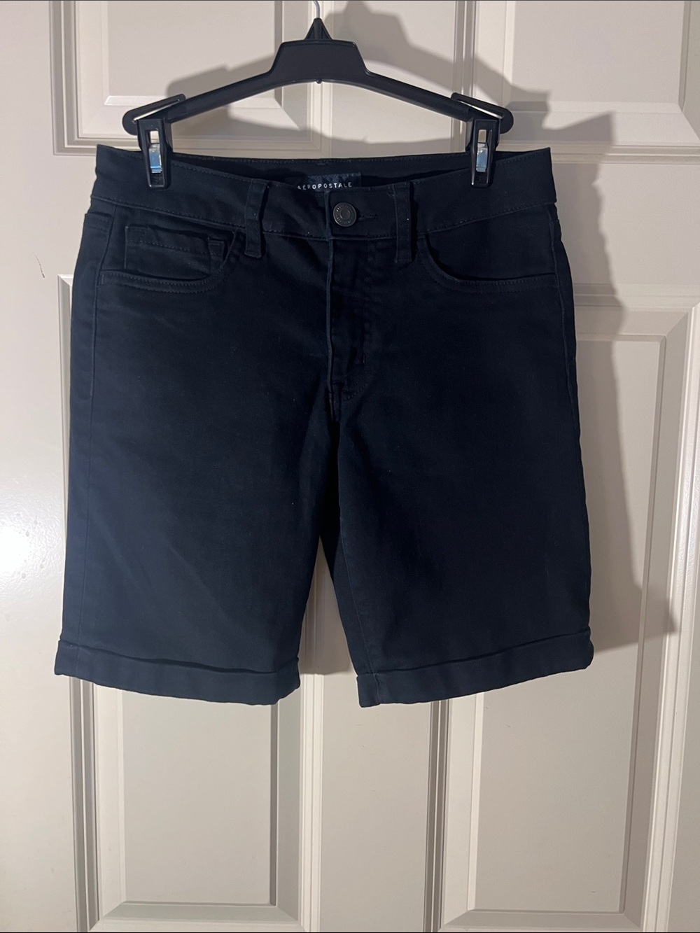 Aeropostale Women's Black Cuffed Bermuda Shorts